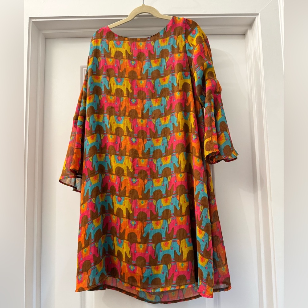 Colorful Elephant Print Women's Dress with Bow Back Flared Sleeves